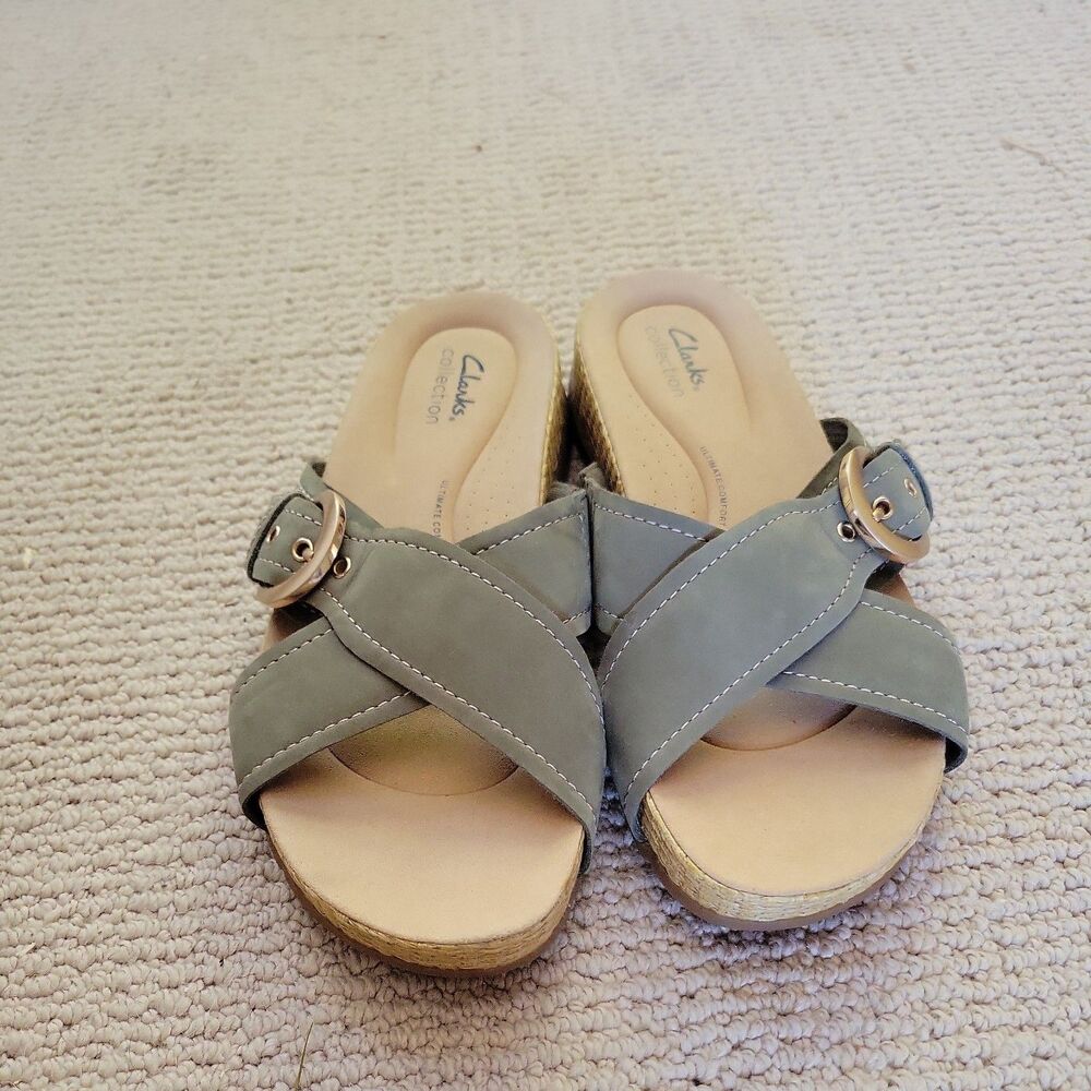 Clarks Collection Reileigh May Womens Size US 9 Olive Green Nubuck Slide Sandals